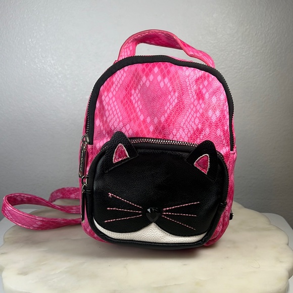 Womens Betsy Johnson Kitsch Fushia animal print snake skin Mini Backpack - Picture 1 of 10